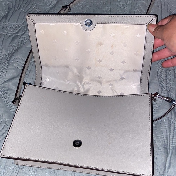 Kate Spade New York

CAMERON CONVERTIBLE CROSSBODY - Picture 2 of 5